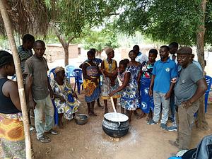 Capacity-building for farmers to become self-sufficient in organic inputs